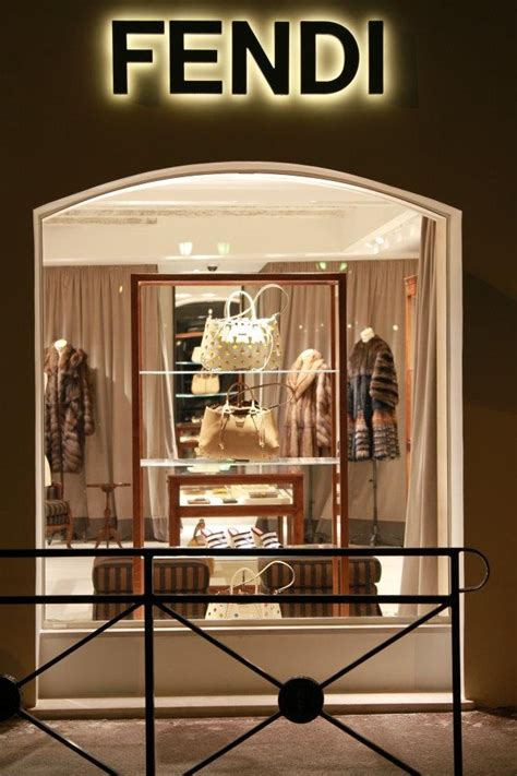 fendi billigster gegenstand|fendi official website.